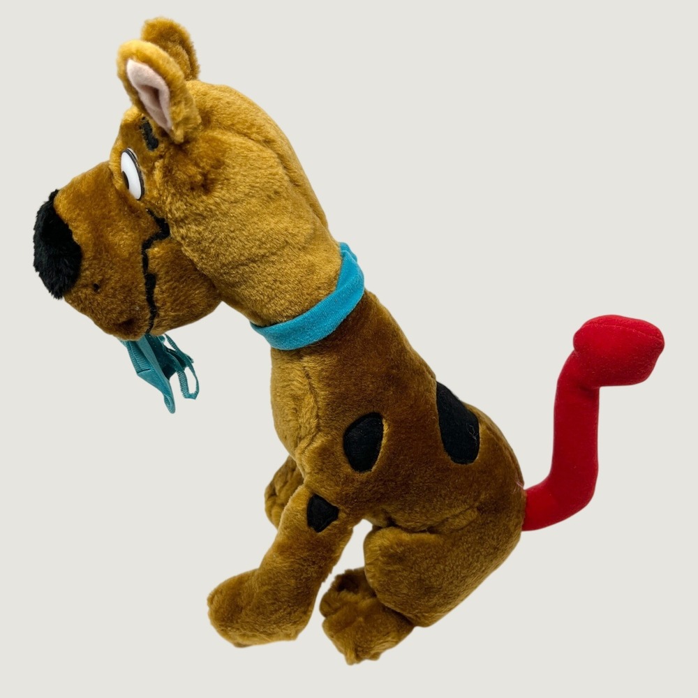 Vtg 1998 Scooby-Doo 14" Plush Brown Red Tail Halloween Trick or Treat RARE Toy